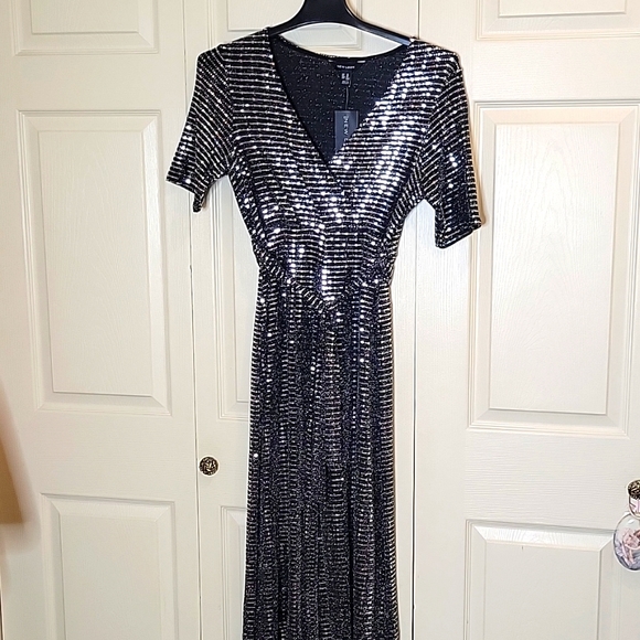 New Look Pants & Jumpsuits New Look Black And Silver Sequined Jumpsuit Size 4 Nwt